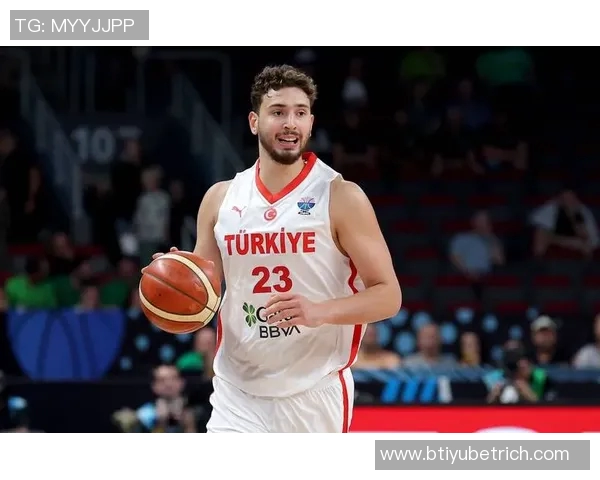 火箭双星杜兰特与申京联手65分9胜3负展现强大实力 火箭双星杜兰特与申京联手65分9胜3负展现强大实力