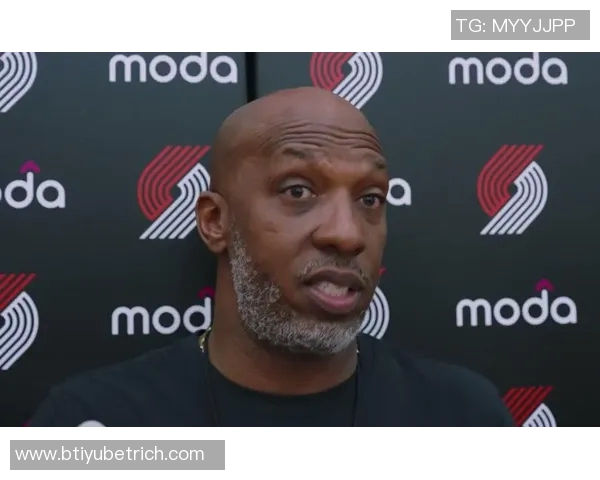 阿里纳斯节目组直言开拓者无望胜利应早早解雇昌西以节省开支