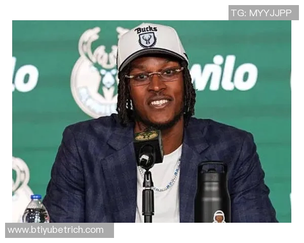 特纳称赞字母哥表现常被低估41分15板9助力球队胜利 特纳称赞字母哥表现常被低估41分15板9助力球队胜利