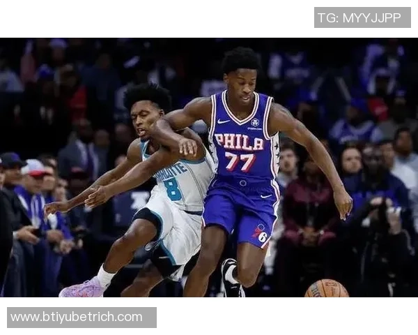 埃奇库姆费城主场首秀表现惊艳球迷热烈掌声致敬