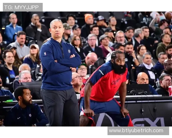 泰伦卢强调球队需寻找胜利之道哈登确认今日将参加比赛