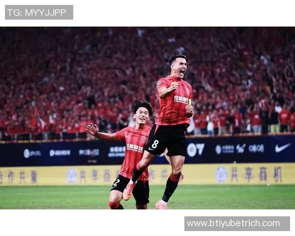 中超第28轮精彩对决深圳新鹏城迎战武汉三镇10月24日19时35分不见不散